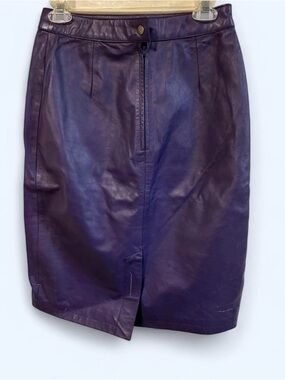 Vintage Cayenne High-Waisted Purple Midi Leather Skirt - Size 9/10